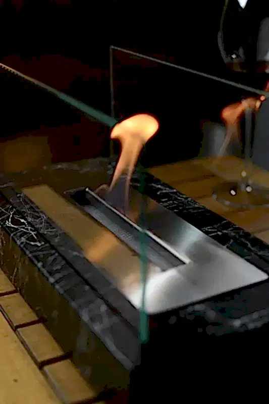 Lüx Mermer Desenli Masaüstü Şömine Siyah